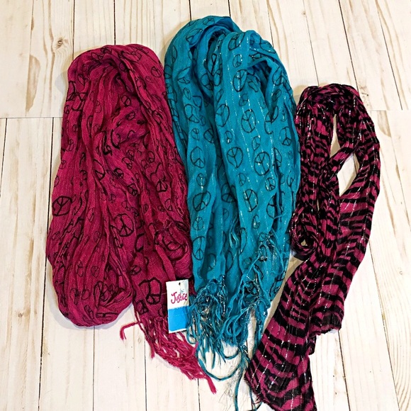 Justice Other - 5/$10 Girls Justice Fashion Scarves